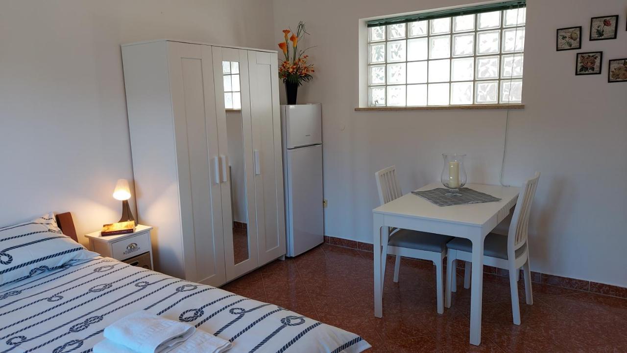 Soline Ada Apartment Pjescana Uvala Ngoại thất bức ảnh