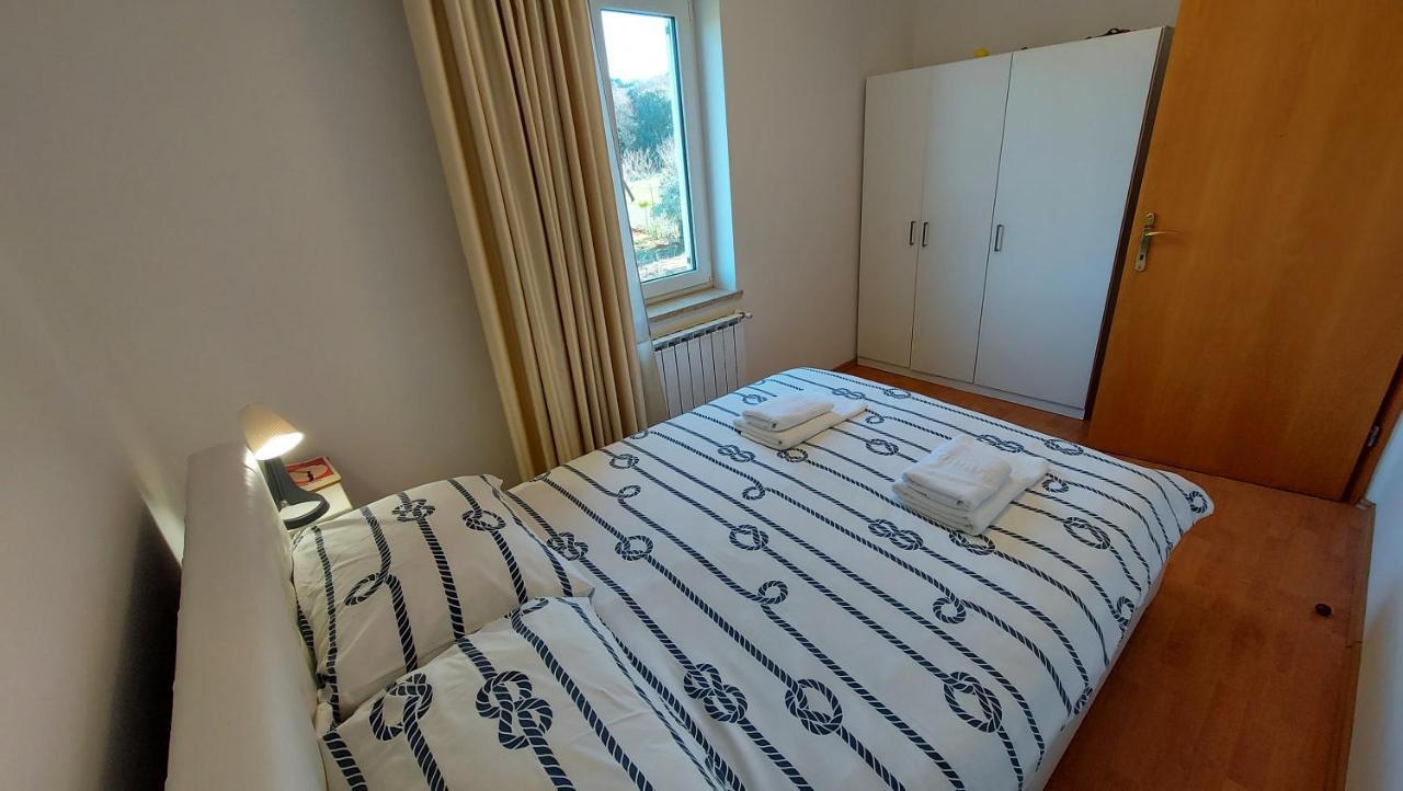 Soline Ada Apartment Pjescana Uvala Ngoại thất bức ảnh