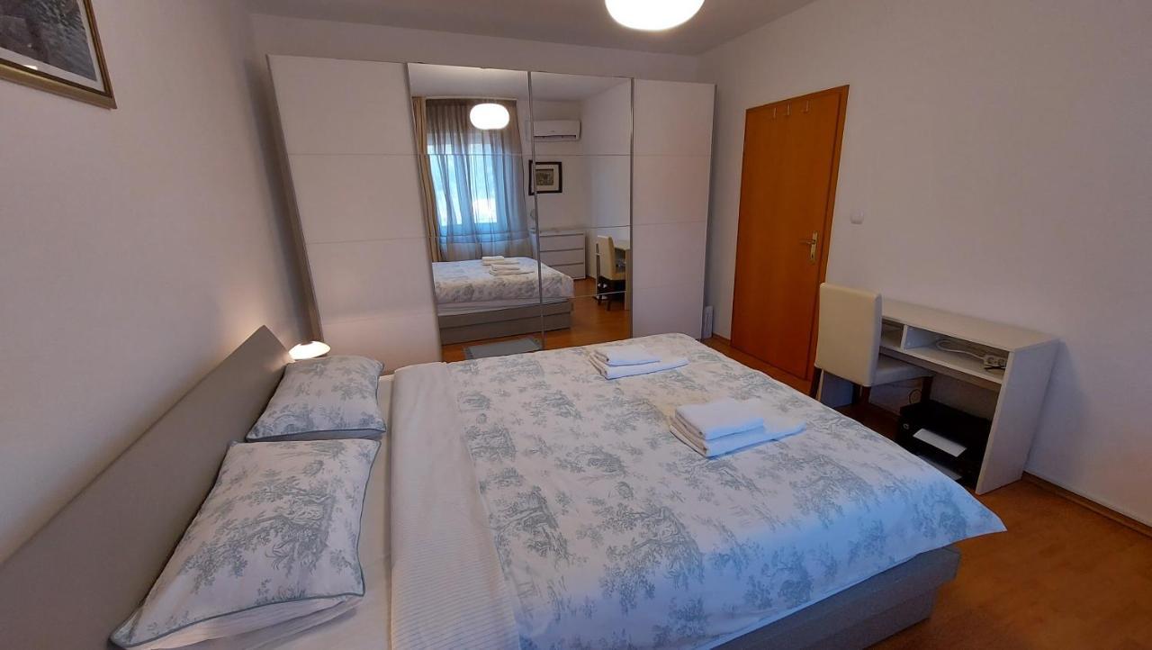 Soline Ada Apartment Pjescana Uvala Ngoại thất bức ảnh